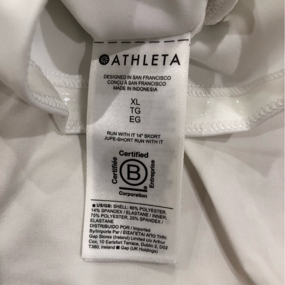 NWOT Athleta Run With It Skort 14 inches Color White women’s XL - Picture 14 of 14